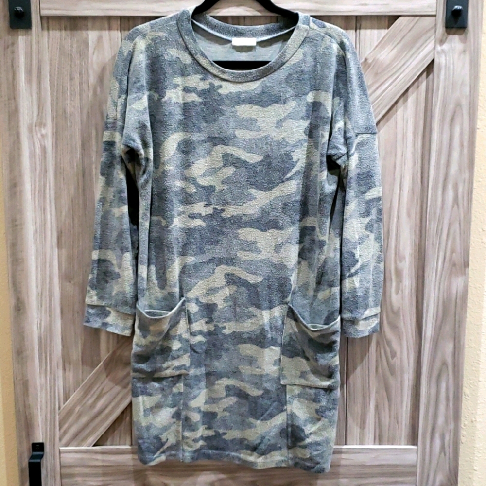 Oddy Camo Lounge Dress